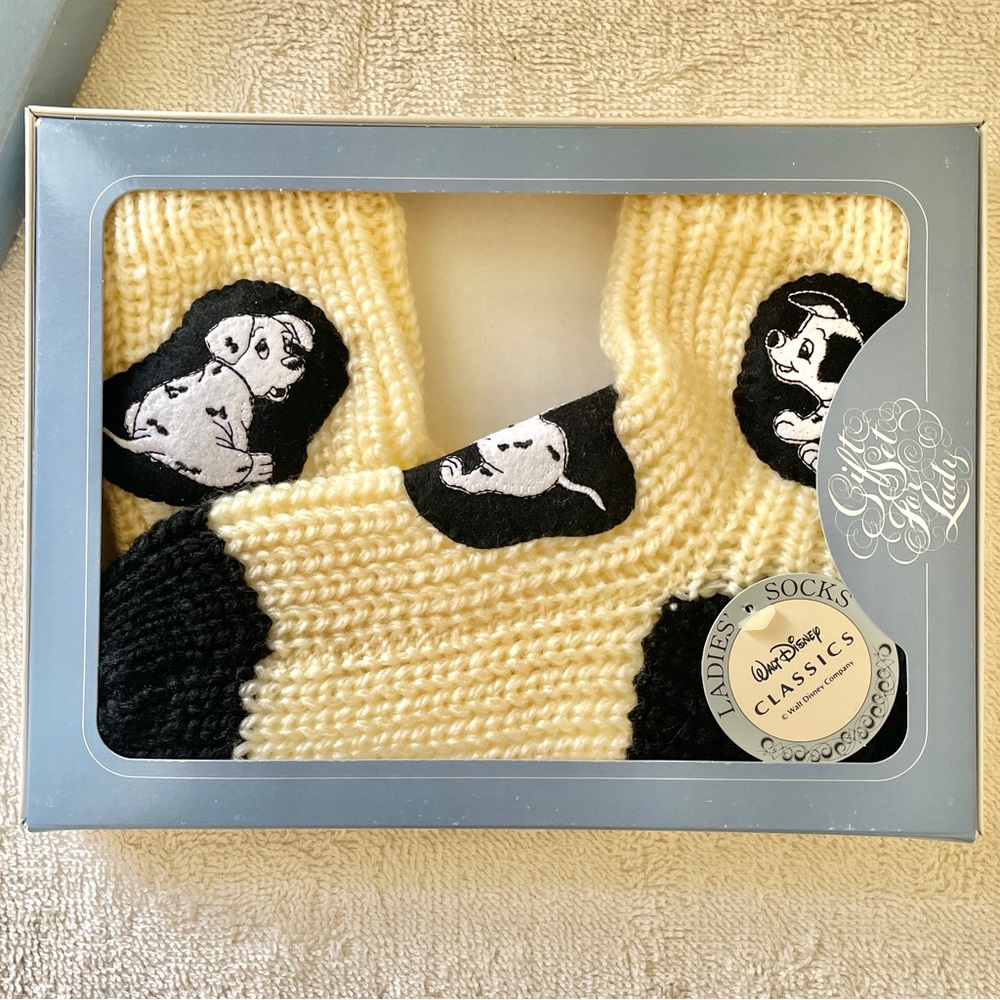 Women’s6–7 Disney 101 Dalmatians Cozy Knit Socks Kids